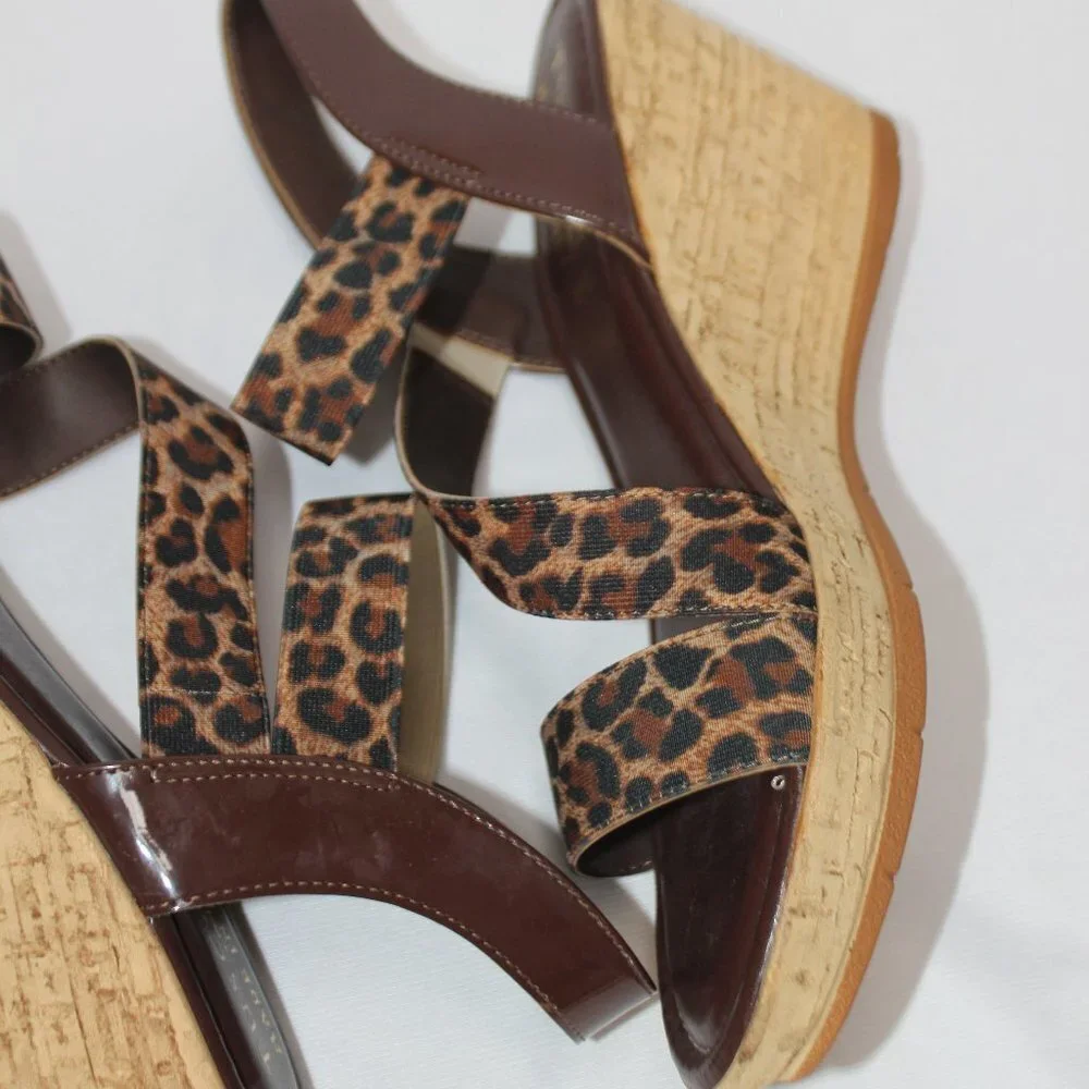 Tuscany Easy Street Leopard Print Sandals